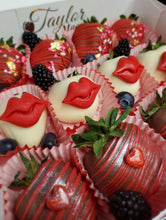 Load image into Gallery viewer, Valentine's KISS Box
