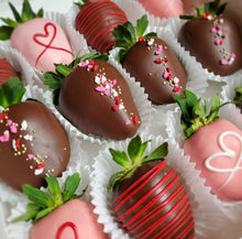 Load image into Gallery viewer, Valentine Strawberry Box

